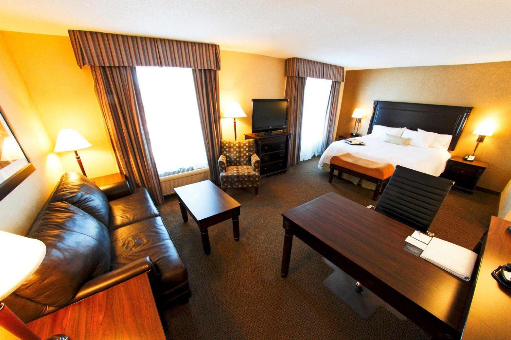 Hampton Inn & Suites By Hilton Moncton Chambre photo